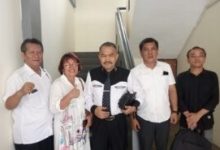 Penangkapan Ayah Korban minta pada pengacaranya Komarudin Simanjuntak selesaikan sampai ke Pengadilan Negeri.