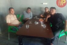 Kanit Reskrim Polsek Medang Deras Bersama wartawan Laksanakan Cooling System Wujudkan Pemilu Damai.