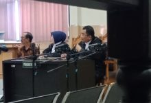 Untuk mengosongkan pasar Kota bumi Tony wismantoro kerahkan 300 orng lebih dari berbagai ormas dengan bayaran 200Ribu per orang.