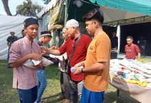 Menyambut Bulan Suci Ramadhan Pengelolah Pasar Malam Bersedekah Anak Yatim.