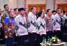 Sekitar 40,000 orang kekurangan guru, jika pemerintah tindakan bisa-bisa bobrok di sektor pendidikan nasional.