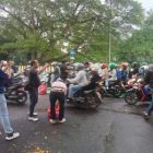 Jelang Hari Raya Idul Fitri 1445 Hijriyah, Gabungan Wartawan Tangerang Berbagi Takjil Dan Bingkisan.