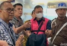 Tim penyidik memandang telah ditemukan alat bukti yang cukup sehingga pada hari ini kami tetapkan 5 orang tersangka.