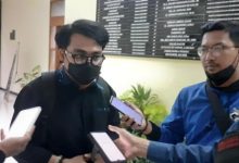 Jangan main-main jika ASN ikut campur dalam pilkada dan berpolitik di pecat sacara tidak hormat.