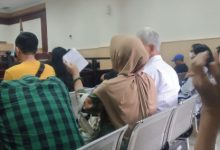 HENGKY DAN HENDRA MAVIA TANAH LAUT MENGUASAI SURAT TANAH LAUT 550 HEKTAR BERHARAP DI BEBASKAN PT SEDAYU BERUJUNG DALAM BUI.