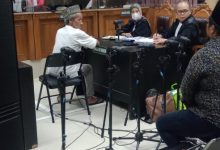 Ada ikut campur anak mantu mantan kepala Desa tanah Udin sebagian di miliki PT Sedayu terkuak dalam persidangan.