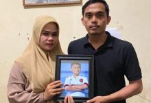 Menyiksa dan melakukan kekerasan terhadap korban sampai menibggal dunia.