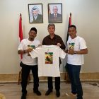 Alumni 80 memberikan bantuan kepada Palestina.