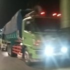 Pemandangan Tidak Sedap Bertahun-tahun Terjadi di Jalan Raya Maja-Cilayang, Menimbulkan Polusi Udara.