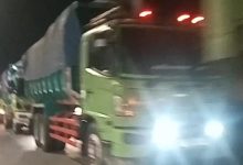 Pemandangan Tidak Sedap Bertahun-tahun Terjadi di Jalan Raya Maja-Cilayang, Menimbulkan Polusi Udara.