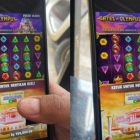 MS mengelapkan uang senilai mobil Avanza seken sekitar Rp. 57 juta untuk main judi online.