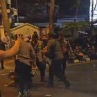 Jokowi bisa dikenakan penjahat demokrasi dan melanggar konstitusi bernegara.
