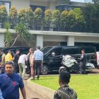 Airlangga ketua partai Golkar akam menyerahkan tugasnya, sebagai ketua umum.