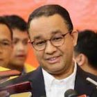 Terkadang-kadang rekan partai ini tidak rasio, orang sudah perna jadi Gubenur DKI Jakarta di calonkan ke Daerah.