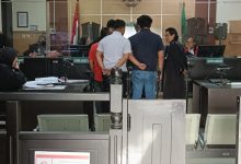Barang bukti Uang 100 juta di simpan ke bank atas nama rekening kajari.