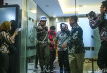 Wah, gila benar Eks Penjabat mahkamah Agung calo Pengadilan tembus 920 milyar.