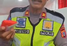 Iptu Jayeng yang pengaman Naturu, meminta barang bawaan ketinggalan agar di ambil di Posko Laka.