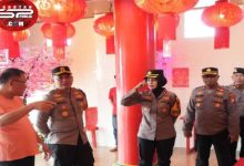 AKBP Restu Wijayanto, didampingi Wakapolres : klenteng dan vihara yang diprediksi akan dipadati umat Tionghoa yang melaksanakan ritual keagamaan.