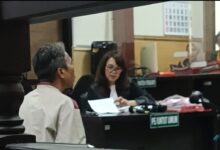 AGEN PAKONG LIM LIAN ALIAS EMPEK DISIDANGKAN.