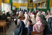 KETUA GAWAT, SUPRIYATNA, WALIKOTA SUPAYA PECAT KEPALA SEKOLAH YANG BAKAL.