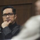 Pengacara Hasto sekjen PDIP Berlebihan, saat pertanyaan terlalu berbelit.
