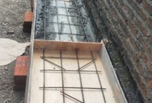 Desa Sawahan melaksanakan kegiatan normalisasi kan saluran air di RT 04/02.