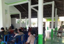 Pemerintah Desa Kebonsari Salurkan BLT Dana Desa Kepada 41 KPM.