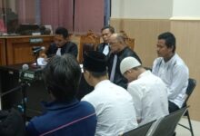 Yang salah tertawa, yang tidak salah di penjara. Terdakwa tidak ada peran dalam. Perkara kasus ini,  bintang