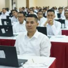 Kode R4 yang tidak ada “L” bagai mana ia juga dapat gaji honor Pusat?.