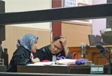 Fransiskus martin membeli solar dengan truk tangki modivikasi tiap sekali belanja 3,7 juta.