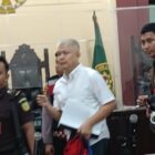 Lokasi tanah Desa Limo banyak macanya, Badanya gede tinggi dari pada mati mendingan pergi.