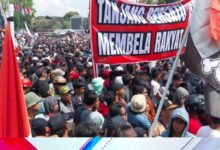 Seharusnya Bupati Sudewo harus betanggung jawab, sanksi paling berat dutahan dan dipecat secara tidak hormat.