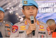 BRIBDA MA SEMPAT BURON SETELAH KROYOK WARTAWAN BERSAMA. SECURITY AKIRNYA DI KANDANGI.