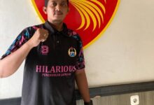 Seorang Guru SDN di melaporkan oknum polisi, diduga motornya di sita.