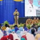 Pemerintah Kota (Pemkot) memberikan kado spesial berupa kenaikan insentif serta apresiasi paket perjalanan umrah kepada amil jenazah.