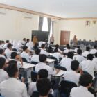 Kapolres Metro Tangerang Kota Datangi SMK N 4, Ingatkan Bahaya Tawuran dan Kenakalan Remaja.