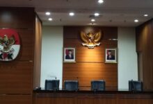 Atas dugaan Saksi minta pada hakim, makelar hukum tangkap.