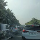 Pada masih jam 08.10 wib sudah macet, dan naik kepuncak.