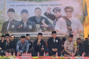 Semangat Kebersamaan dan Kepedulian Menggema dalam Anniversary PSHT Peduli dan Halal Bihalal Ranting Tandes Surabaya.