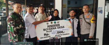 Penyaluran bantuan langsung tunai dana desa (BLT dd) tahun 2026 di balai desa segulung.
