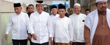 Menutup sambutannya, pihaknya pun mengajak seluruh masyarakat untuk menjaga kerukunan dan memperkuat nilai-nilai.