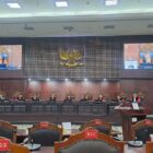 MK tolak ada perbedaan antara PNS dengan PPPK, karena melanggar aturan UUD 1945.
