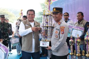 Rayakan Puncak May Day 2026, 25 Ribu Buruh Tangerang Kumpul di Puspemkab Mancing 5 Ton Ikan Dan Gelar Bakti Sosial.