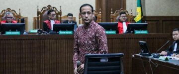 Jaksa mempersoalkan harta Rp 4,8 triliun yang dimiliki Nadiem, harus di serahkan pada negara.