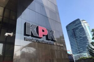 Jika Gubenur, Walikota dan Bupati Tabgkap saja, karena korupsi kejahatan.